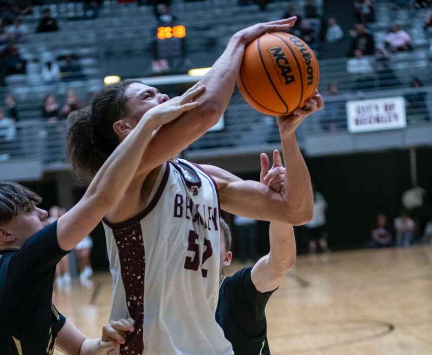 Boys All-State Basketball: Spring Mills’ Thomas earns Class AAAA captain honors; Beckley’s Walton named to first team
