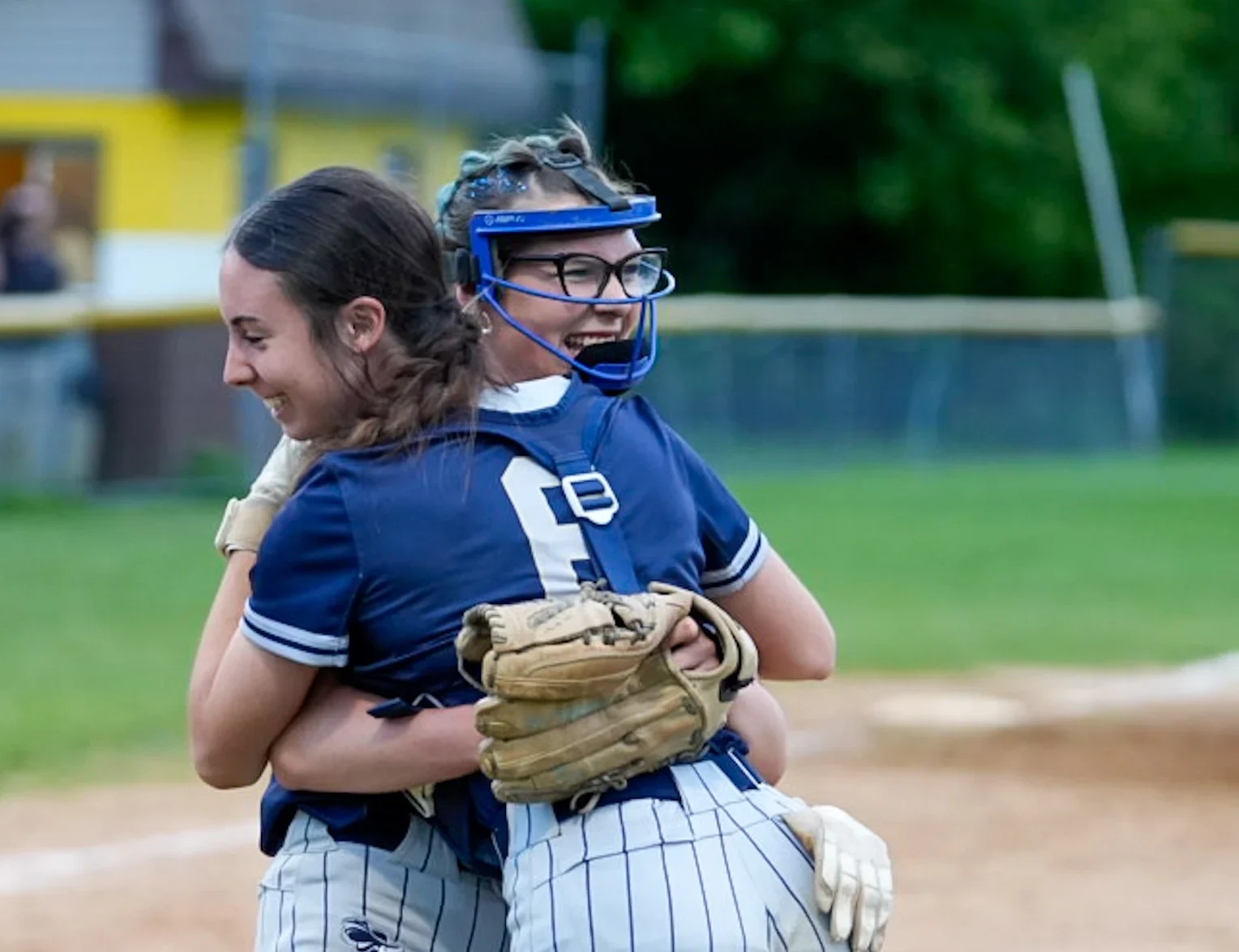 Prep Softball: Greenbrier West maintains shutout streak, ousts Mount View for spot in state tournament