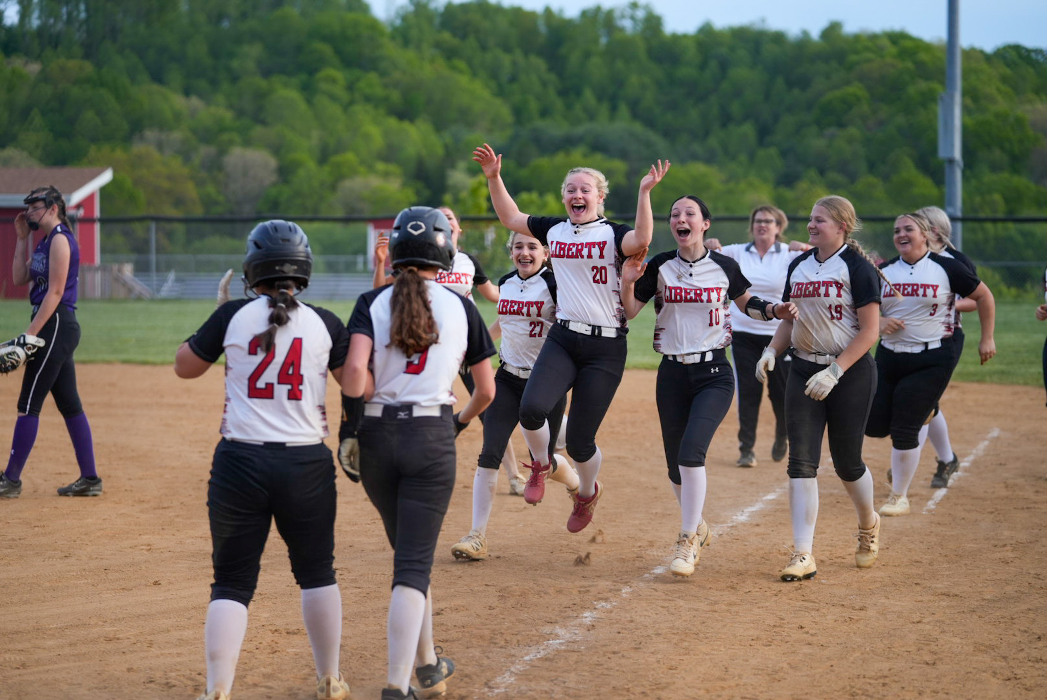 Sectional Softball: Liberty’s nine-run outburst downs James Monroe in title game