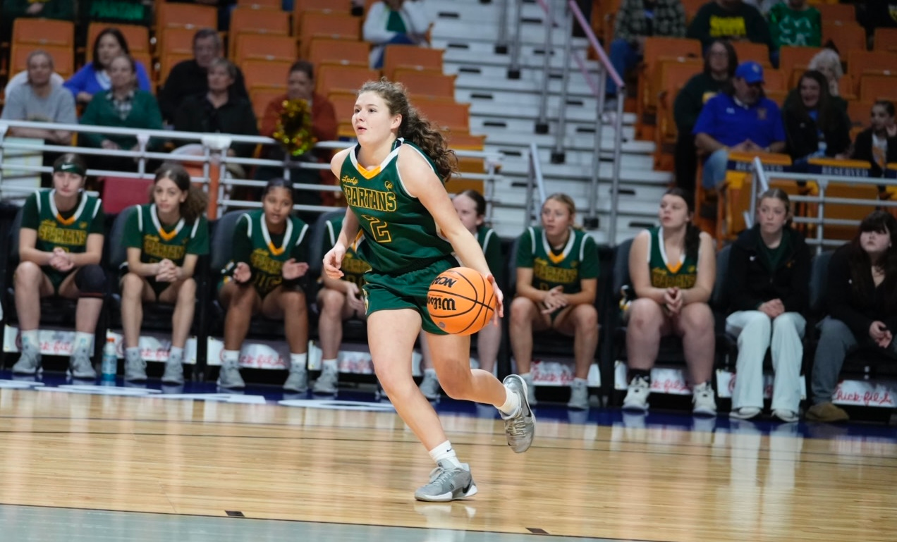 Girls Basketball Roundup: Greenbrier East takes win at Nitro