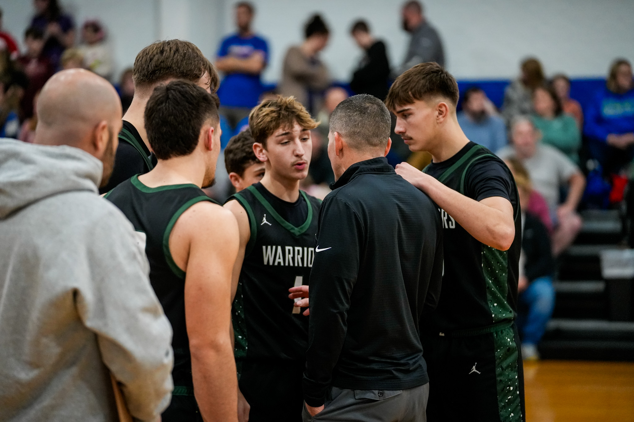 Prep Basketball: Wyoming East downs top-ranked Tug Valley; Greenbrier West upends Montcalm