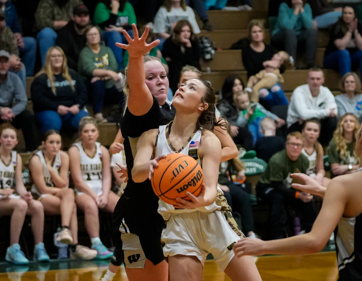 Girls Basketball: Wyoming East topples Westside in foul-plagued matchup