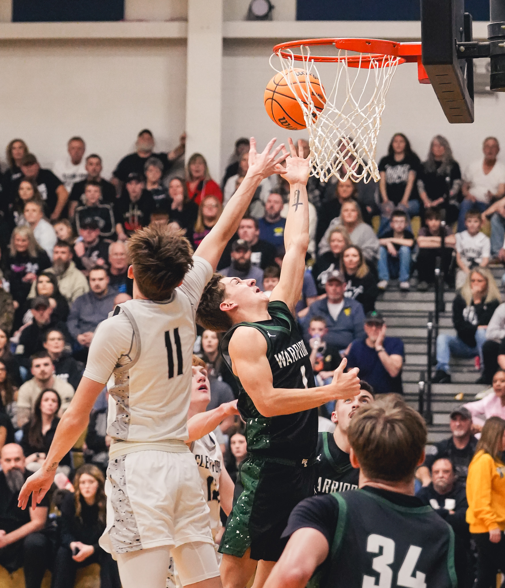 Prep Basketball: Quick runs lift Wyoming East over Westside