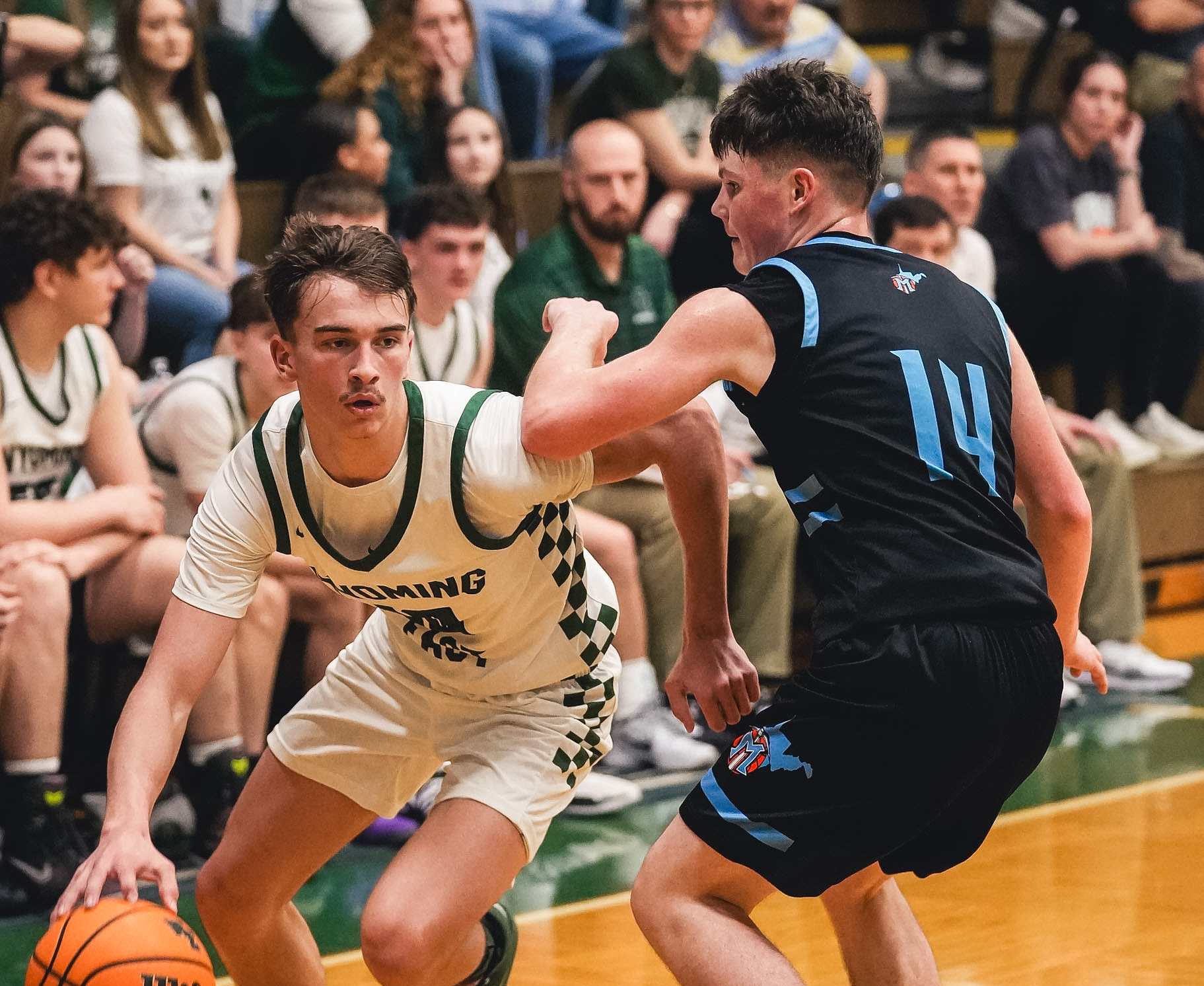 Prep Basketball: Wyoming East rolls past upset-minded Mingo Central, will face Westside in regional championship